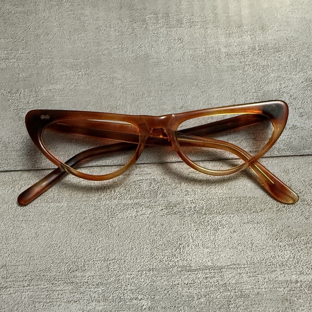 Vintage 1950s/1960s Cat Eye‎ Tortoise Frame France Metal Star Eyeglasses Eyewear
